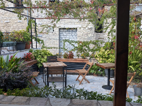 Stone City Hostel主图