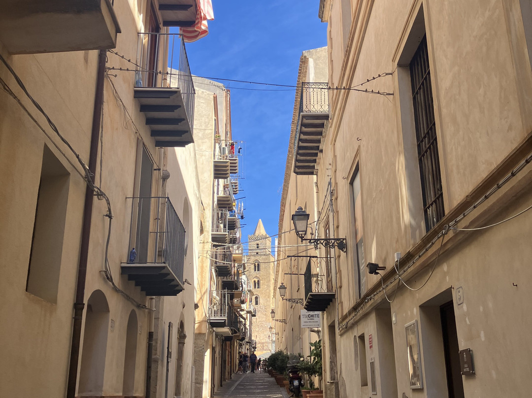 Old Town Cefalu-切法卢必去景点