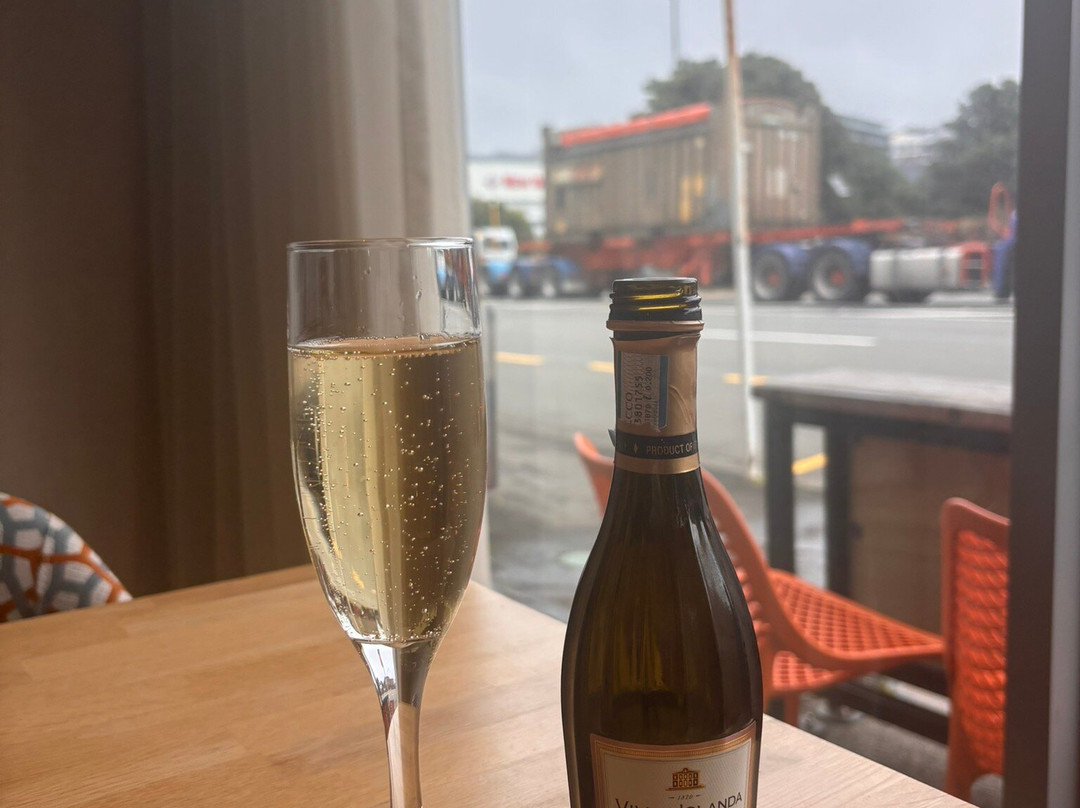 奥特尔酒店主图