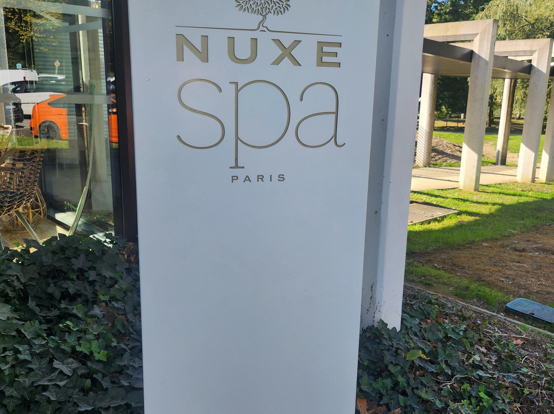 Les Bains des Alpes - Spa Nuxe-艾克斯莱班必去景点