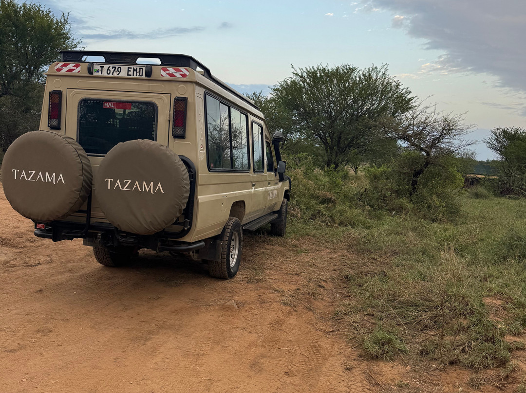 Tazama Africa Tours and Safari-阿鲁沙国家公园必去景点
