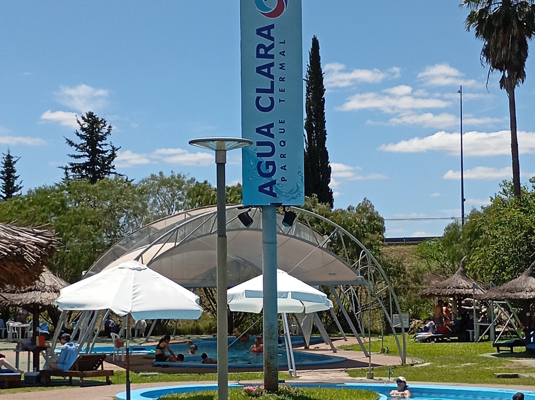 Parque Termal Agua Clara-Termas del Dayman必去景点