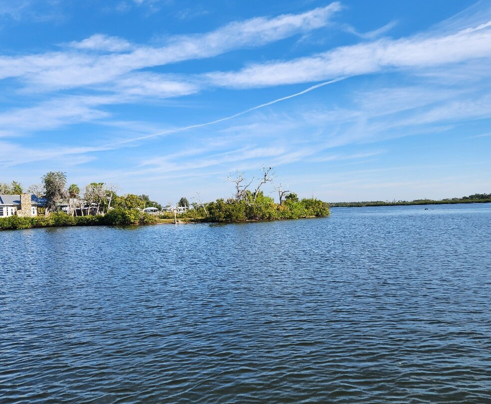 Ozello Boats-克里斯特尔里弗必去景点