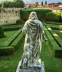 Horti Leonini-圣奎里科多尔恰必去景点