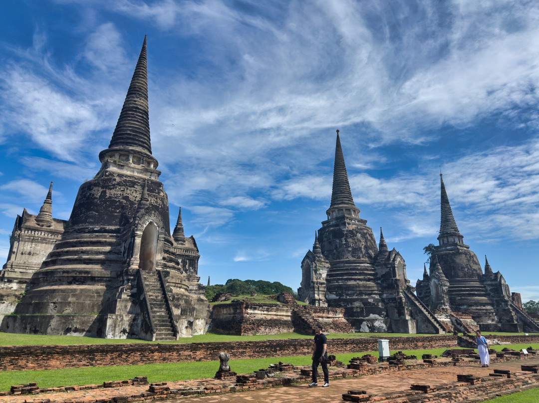 Charlie Connection Travel & Tour-暖武里必去景点