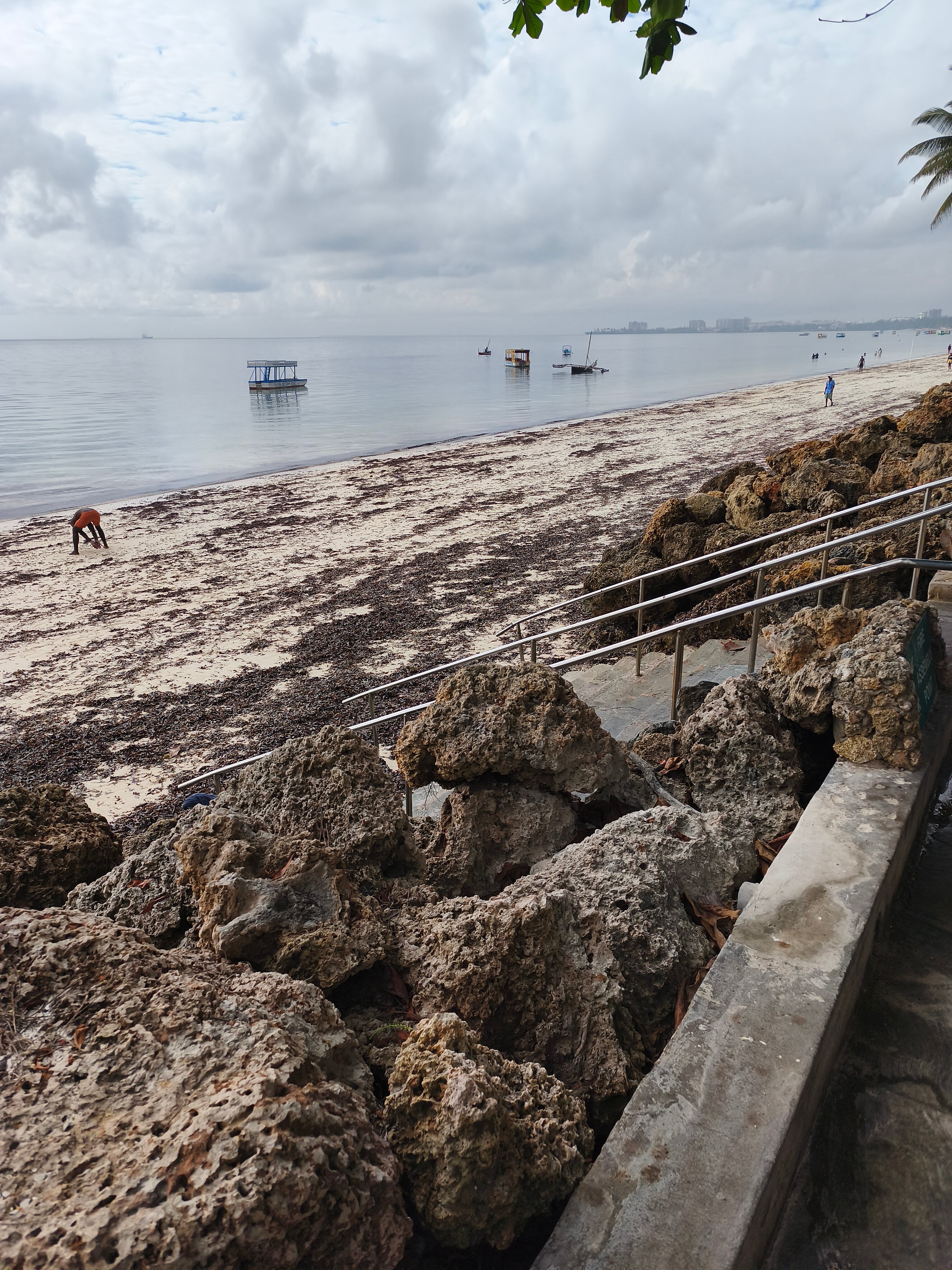 Neptune Beach Resort-官方