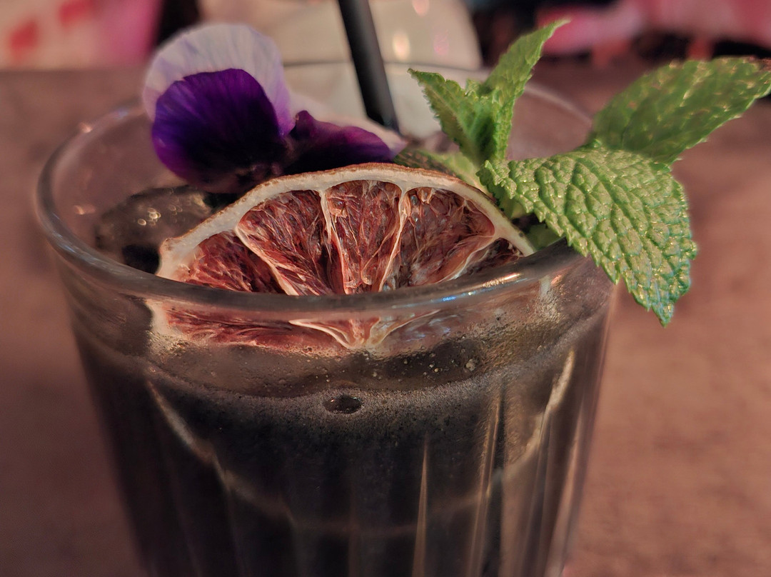 Studio 54 - Cocktails Bar-阿拉斯必去景点