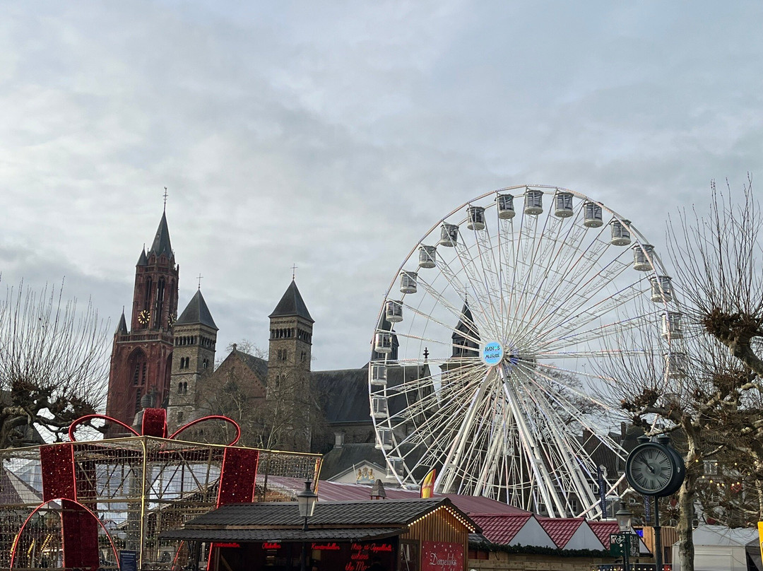Market Square-马斯特里赫特必去景点