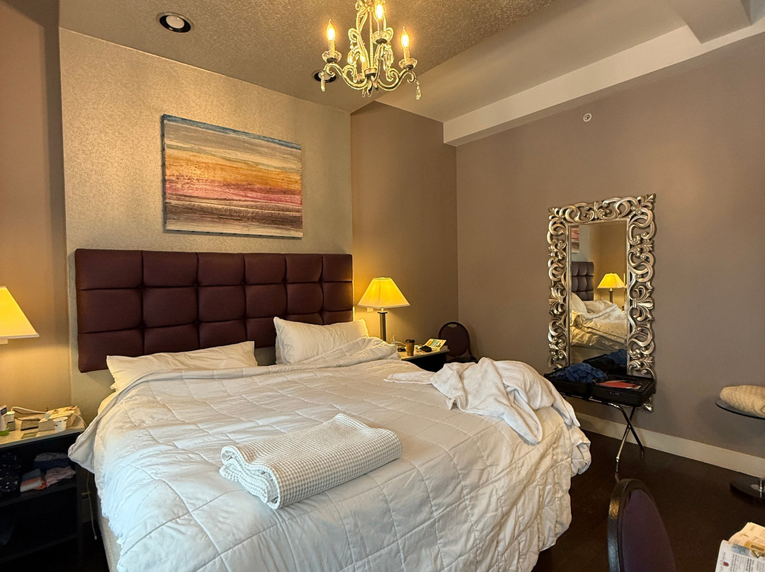 古尔德酒店主图