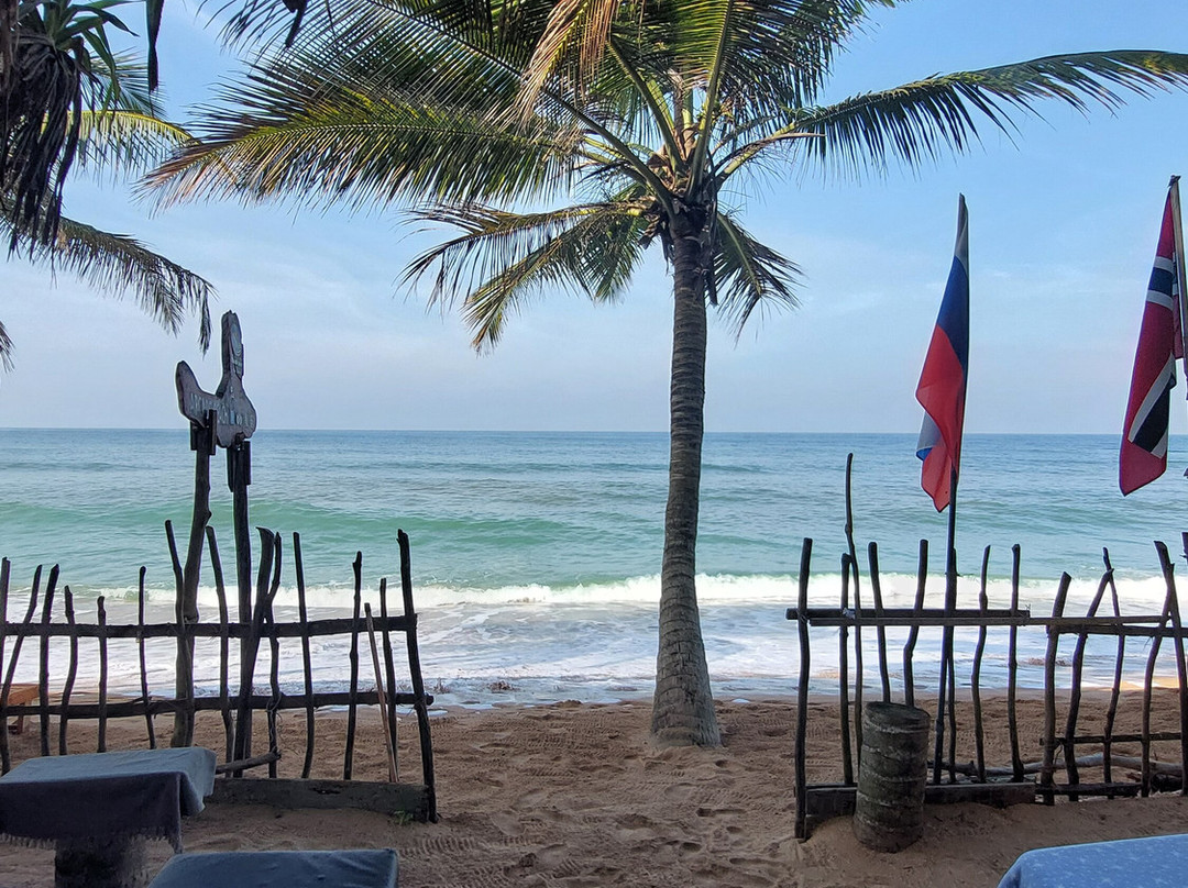 Arcade Beach Hotel主图