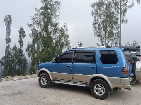 Jambuluwuk Bromo Poshtel