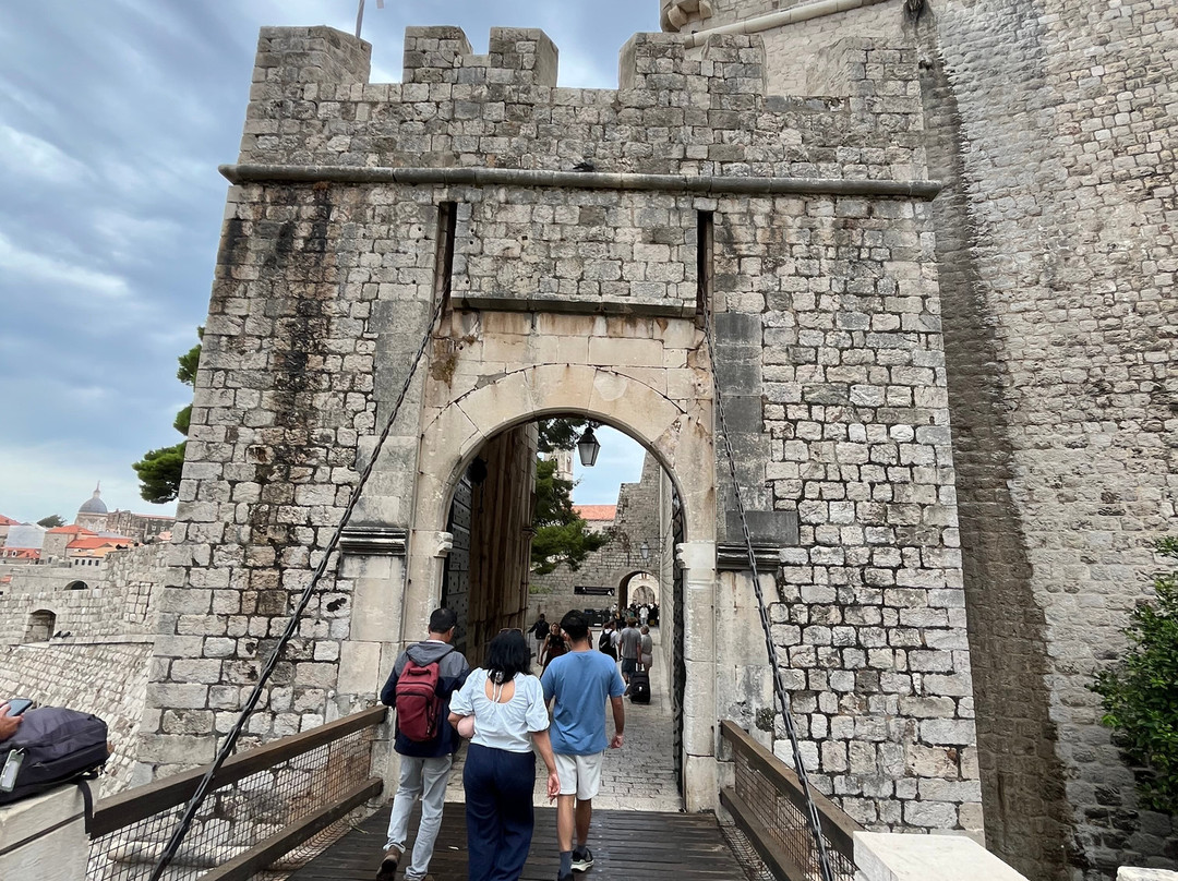 Ploče Gate-杜布罗夫尼克必去景点