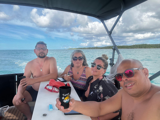 Tropical Boat Guadeloupe-Port-Louis必去景点