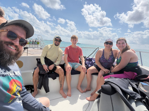 Indigo Divers-七哩滩必去景点