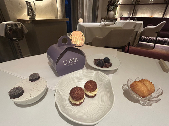 Loma By Graeme Cheevers