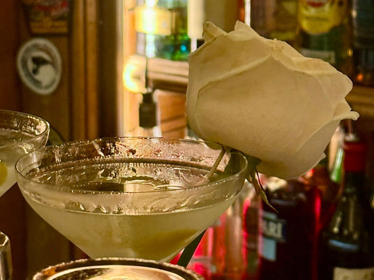 海明威酒吧-巴黎必去景点