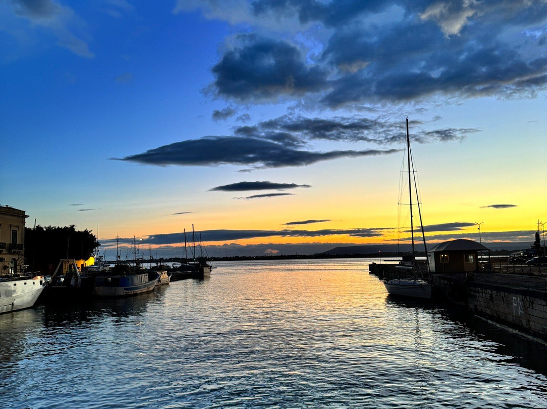 阿尔伯格阿尔费欧大酒店主图