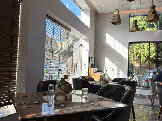 Golden Tulip Essential Jaipur主图