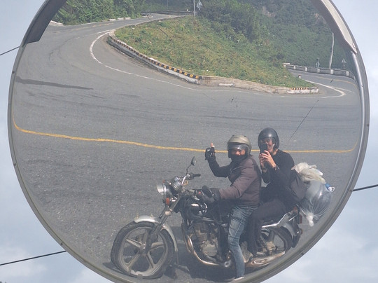 Hai Van Pass Riders-顺化必去景点