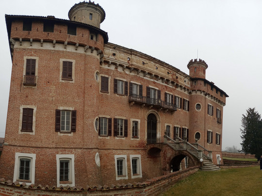 Castello Di Chignolo Po-Chignolo Po必去景点