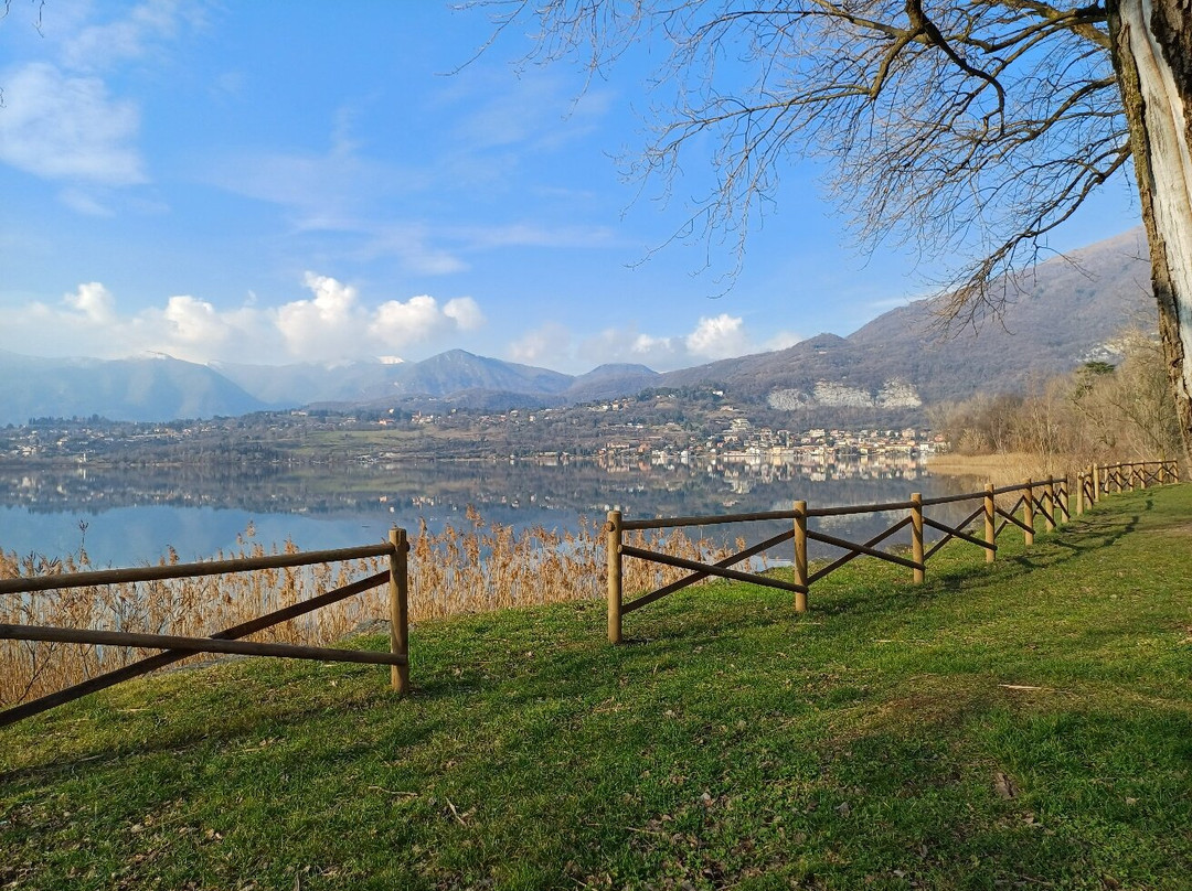 Lungolago Gianni Brera-Bosisio Parini必去景点