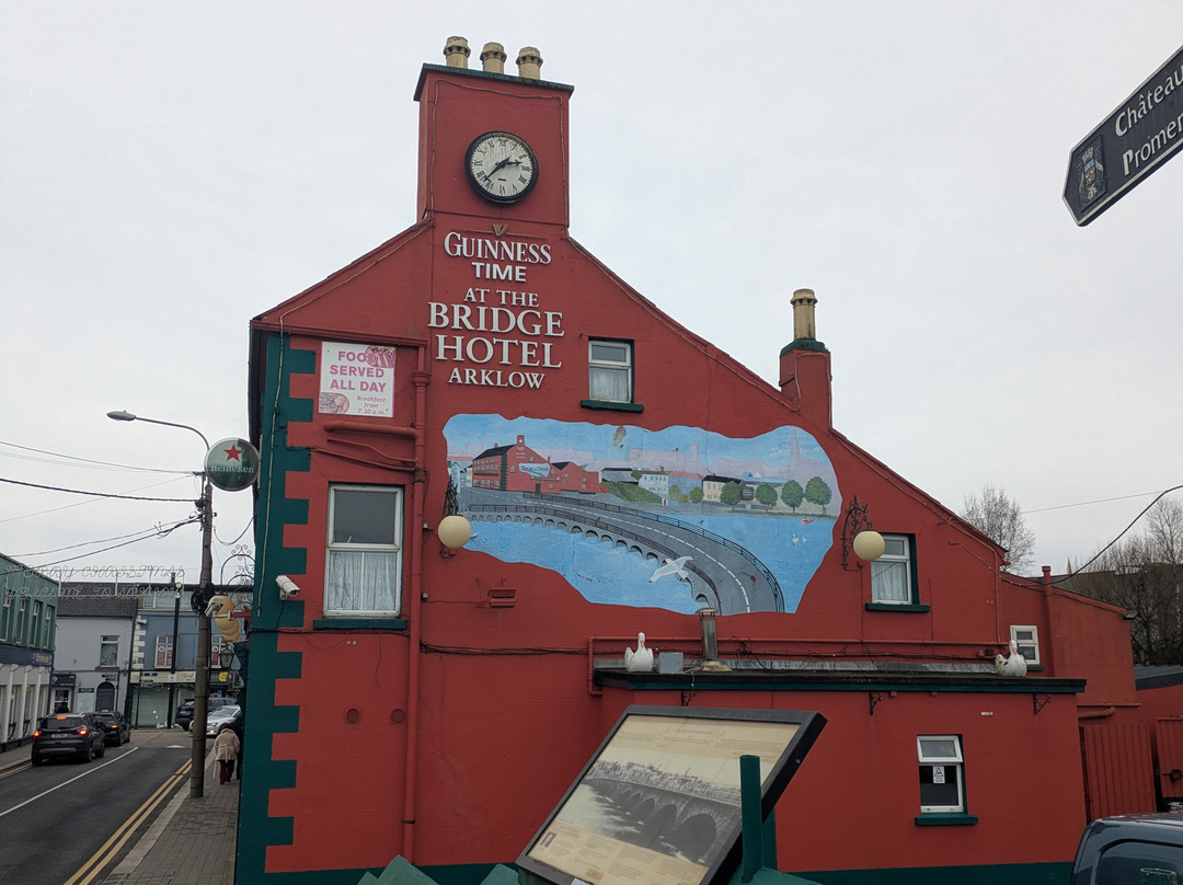 Hoeys Bridge Hotel主图