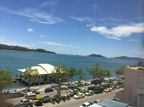 京那巴鲁凯悦酒店主图