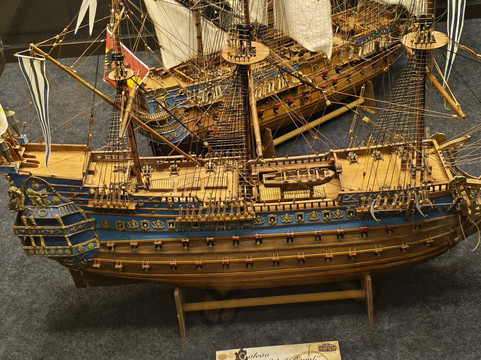 Aventura Pirata-康泊琉海水浴场必去景点