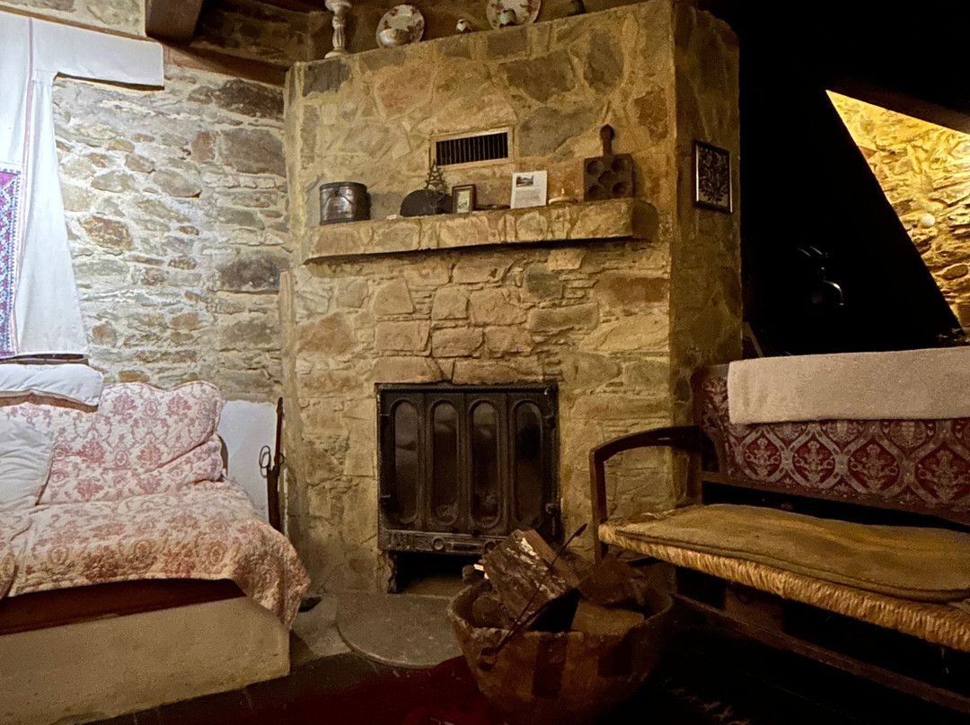 Terrace Houses 席里恩斯- 无花果，橄榄表匠和葡萄藤主图