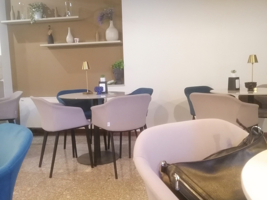 贝尔维迪尔酒店主图