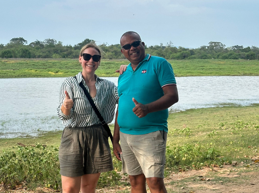 Sri Lankan Safest Driver-Padukka必去景点