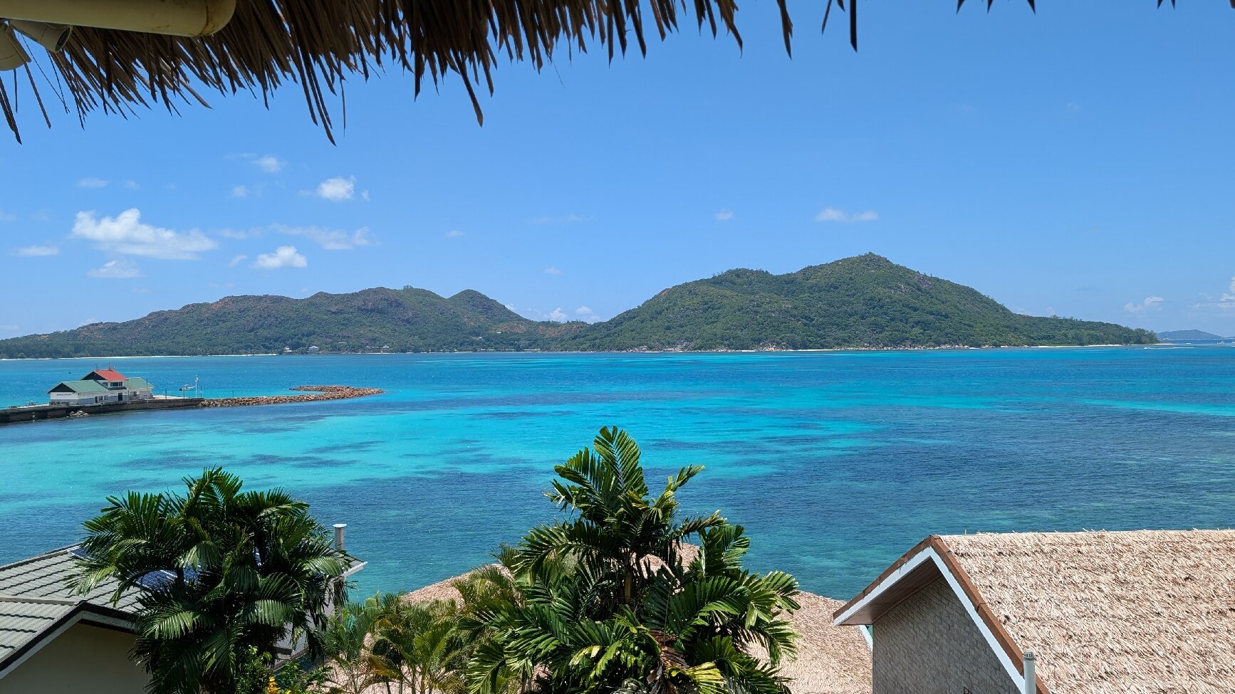 科特迪瓦谜小屋酒店-旅行者