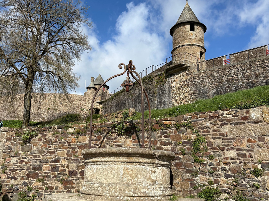 Château de Fougères-Fougeres必去景点