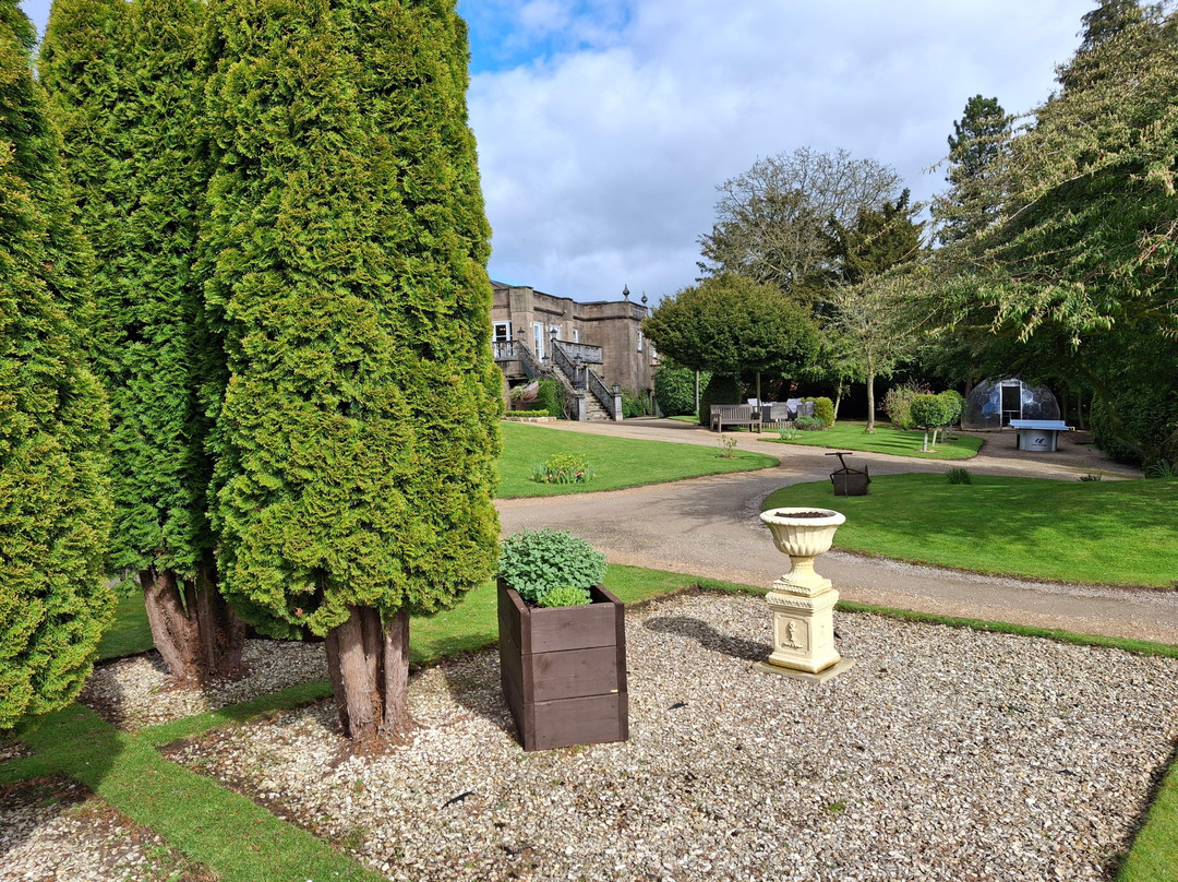Warner Hotels - Nidd Hall主图