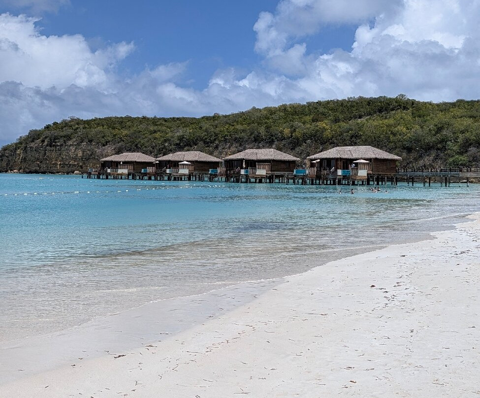 Dickenson Bay-安提瓜必去景点