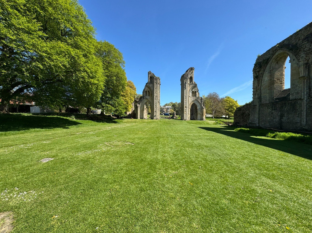 Glastonbury Abbey-格拉斯顿伯里必去景点