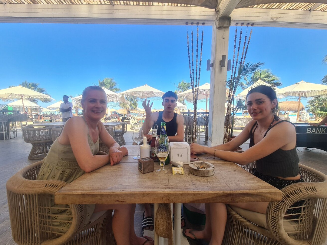 Zouni Beach Club
