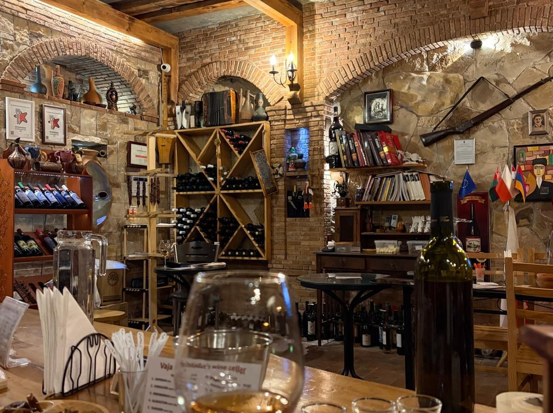 Vazha Davitadze's Winemaking and Wine Cellar-巴统必去景点