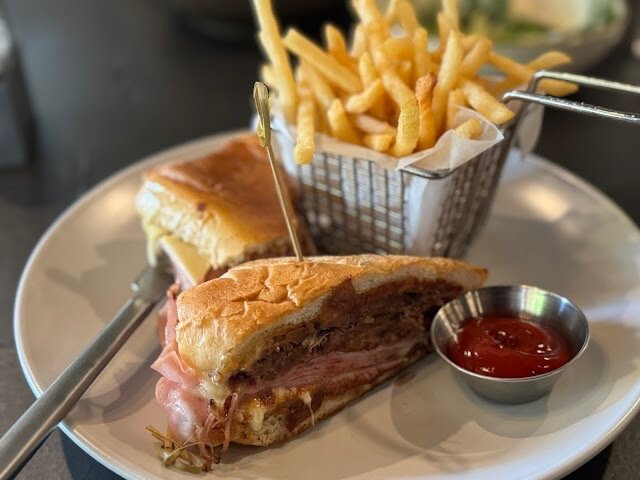 Live Oak Gastropub