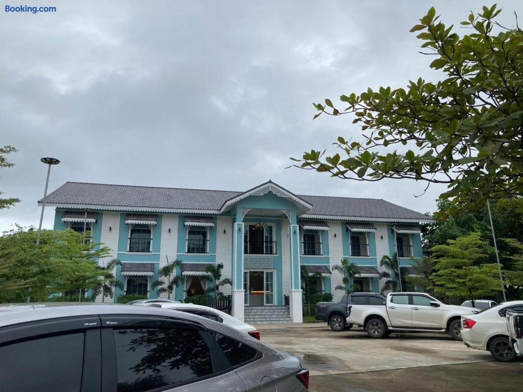 通普拉乔克酒店