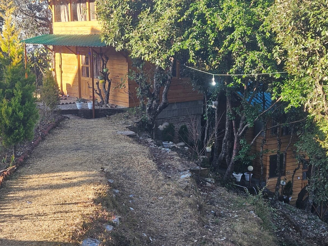 巴加尔小径酒店主图