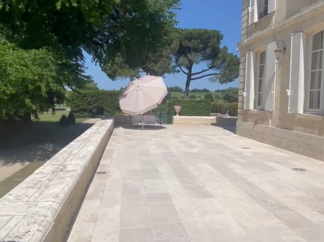 Château de La Dauphine-Fronsac必去景点