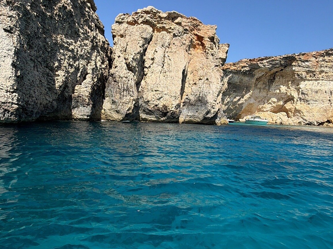 Joyride - Boat Rentals Gozo-Nadur必去景点