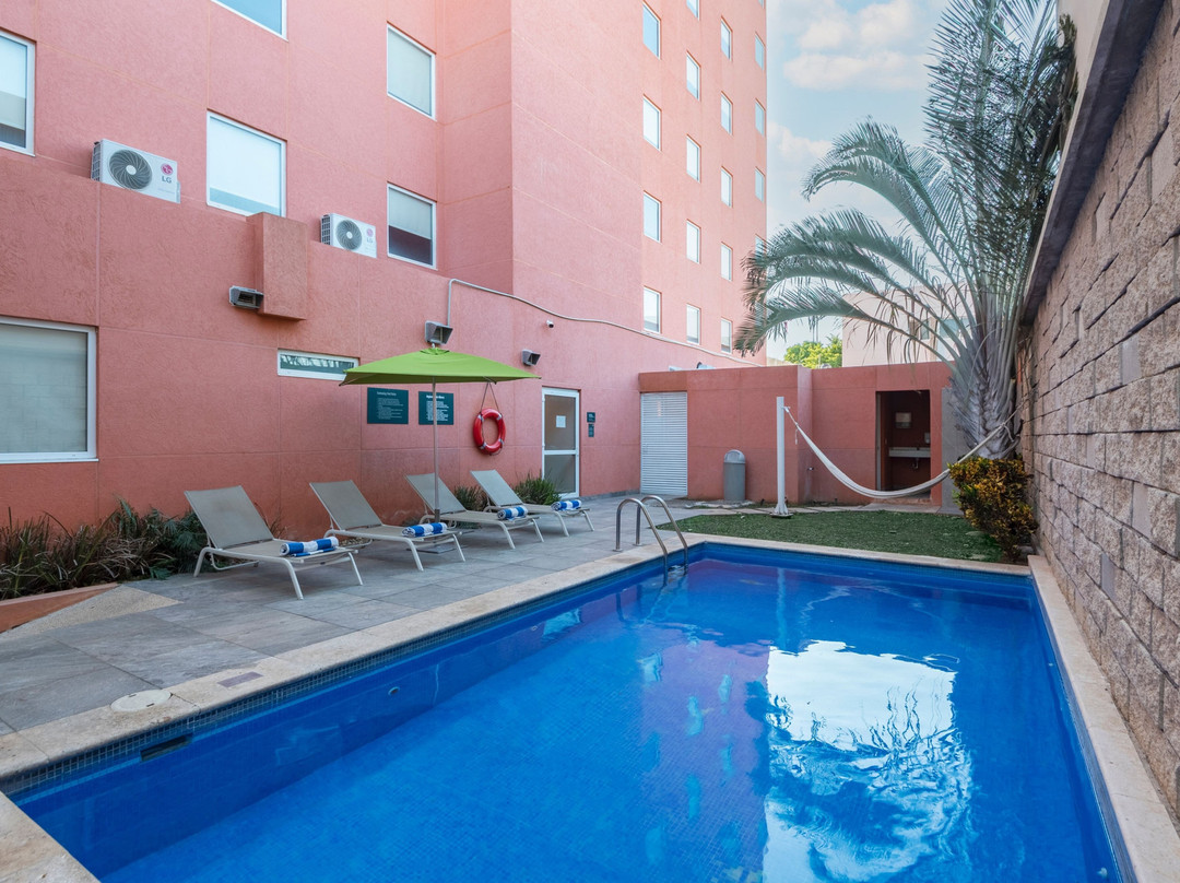 Chicxulub Municipality酒店住宿-City Express Junior By Marriott Merida Altabrisa