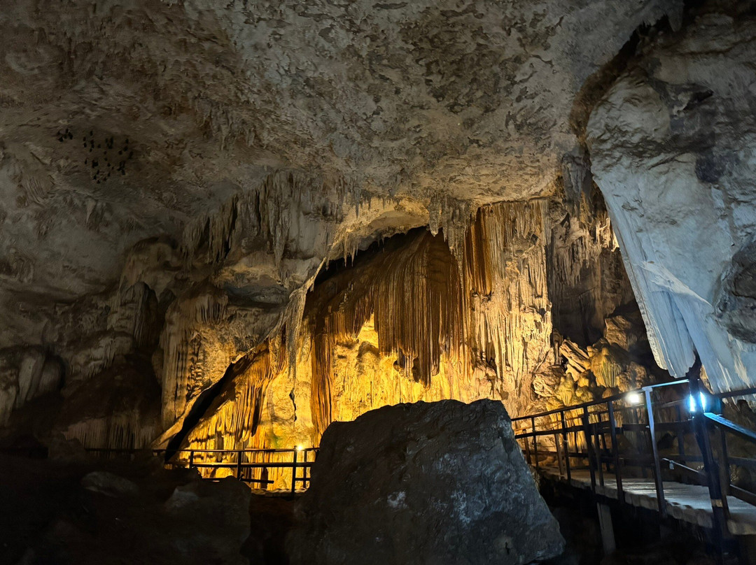 Diamond Cave Tham Phra Nang Nai-奥南必去景点