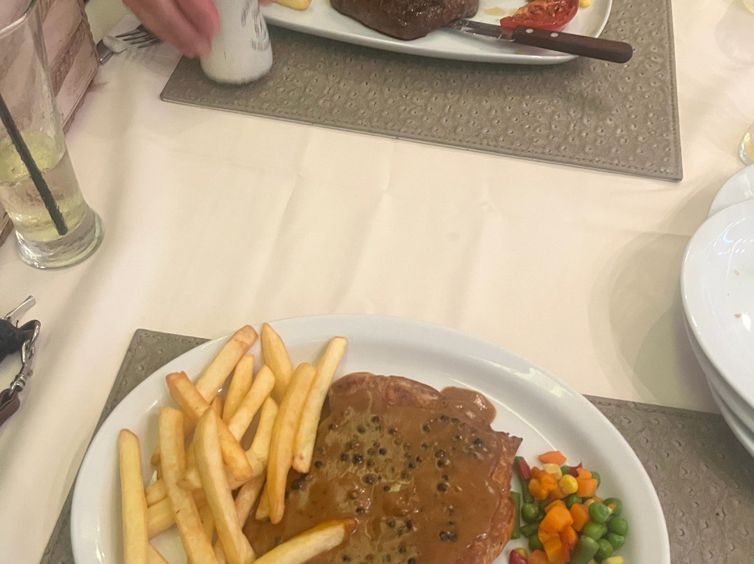 莫菲亚斯酒店主图