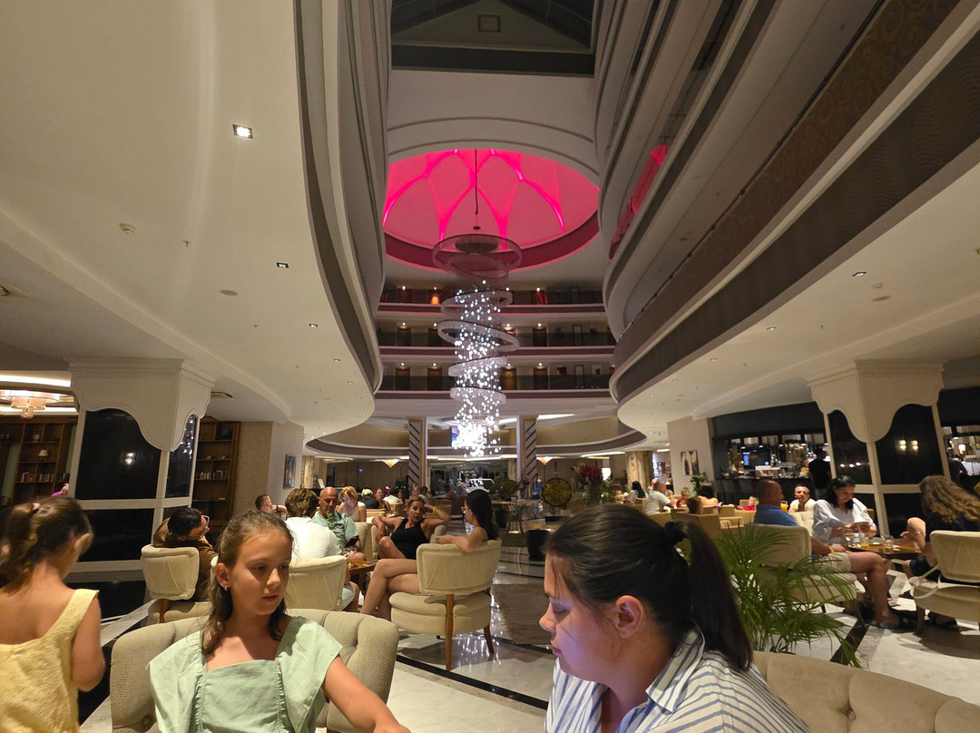 蓝花楹图伊魔法生活酒店-全包式主图