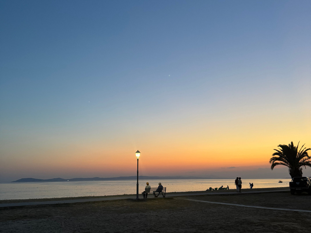 Toroni Beach-托罗尼必去景点