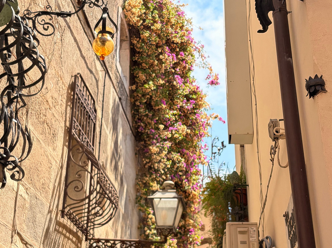 Corso Umberto-陶尔米纳必去景点