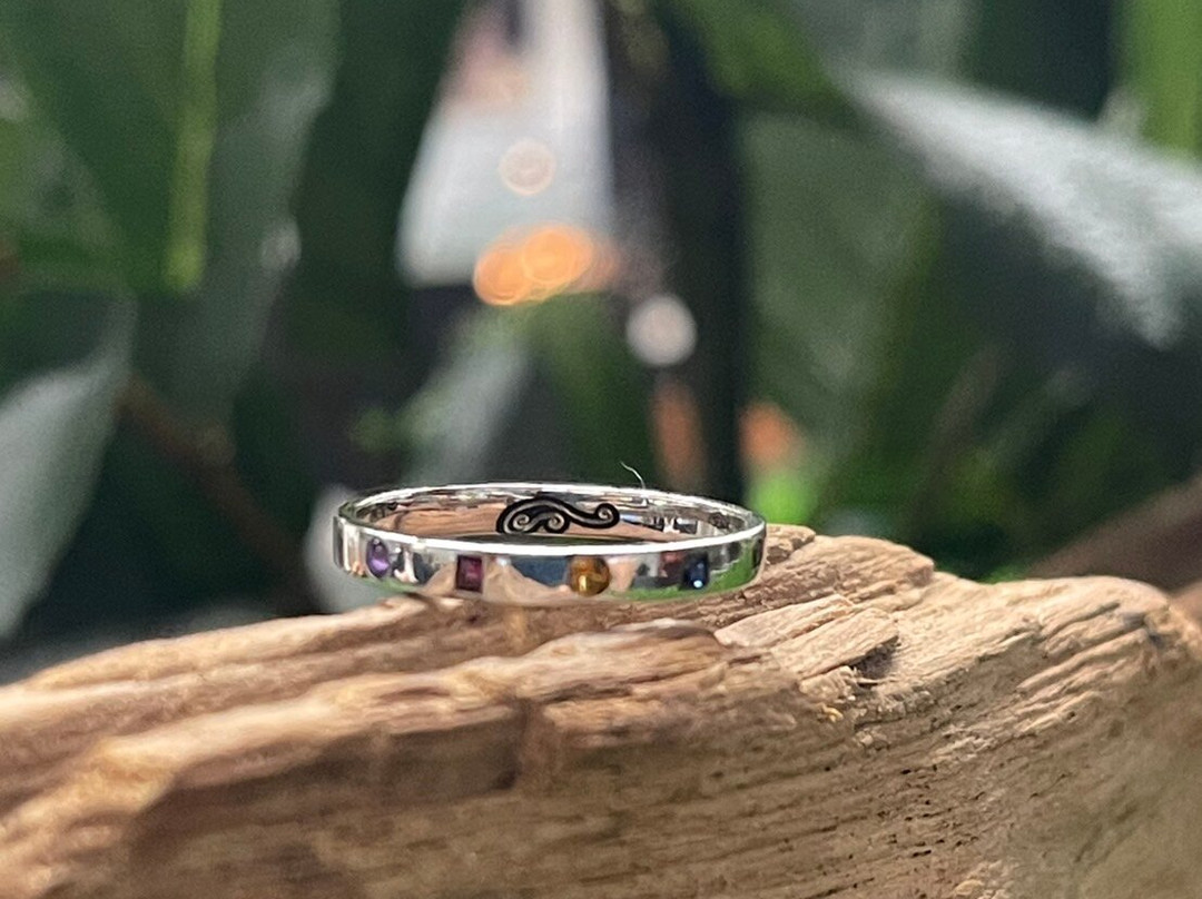 Gems Gallery Chiang Mai-山甘烹必去景点